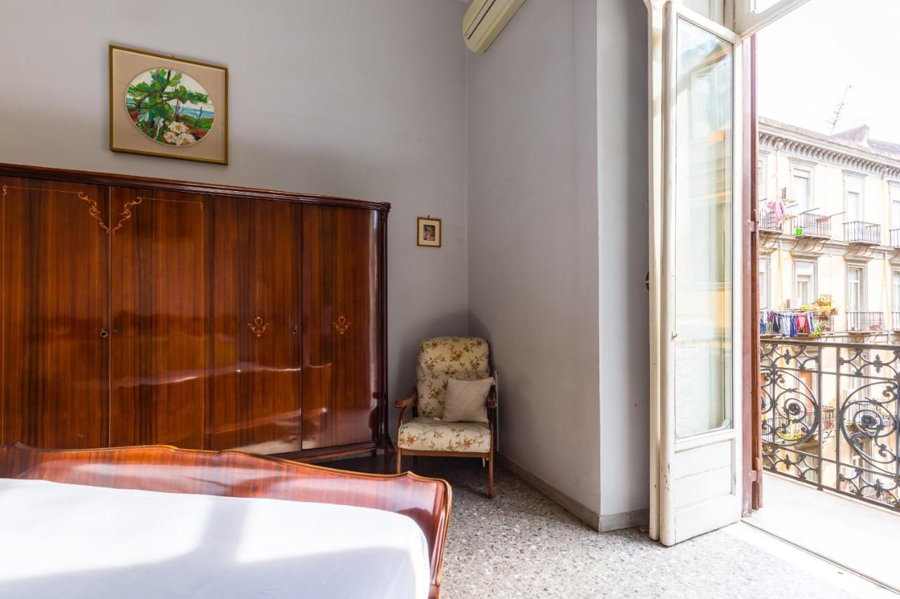 Rettifilo Family Apartment By Wonderful Italy Napoli Esterno foto