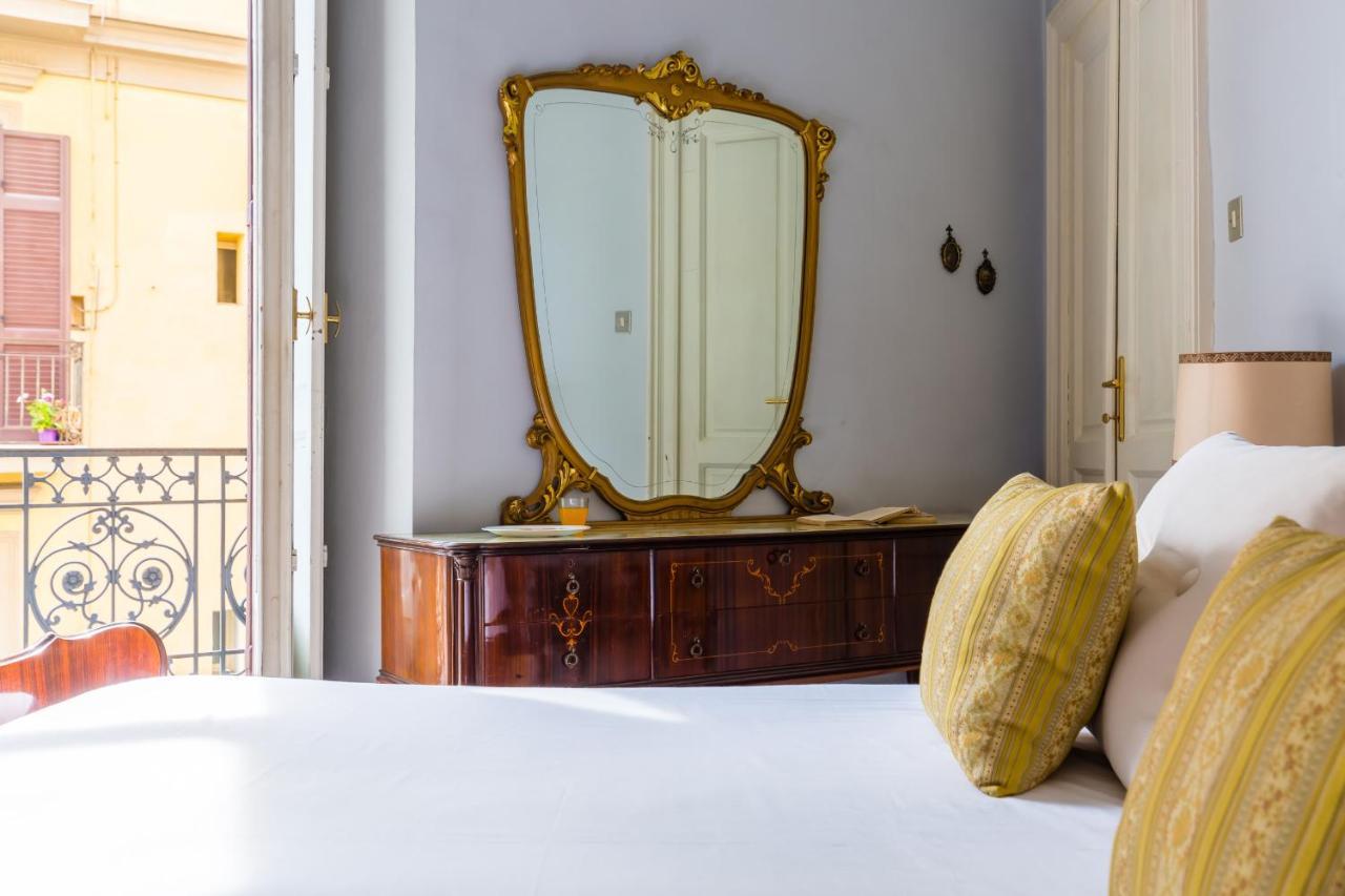 Rettifilo Family Apartment By Wonderful Italy Napoli Esterno foto