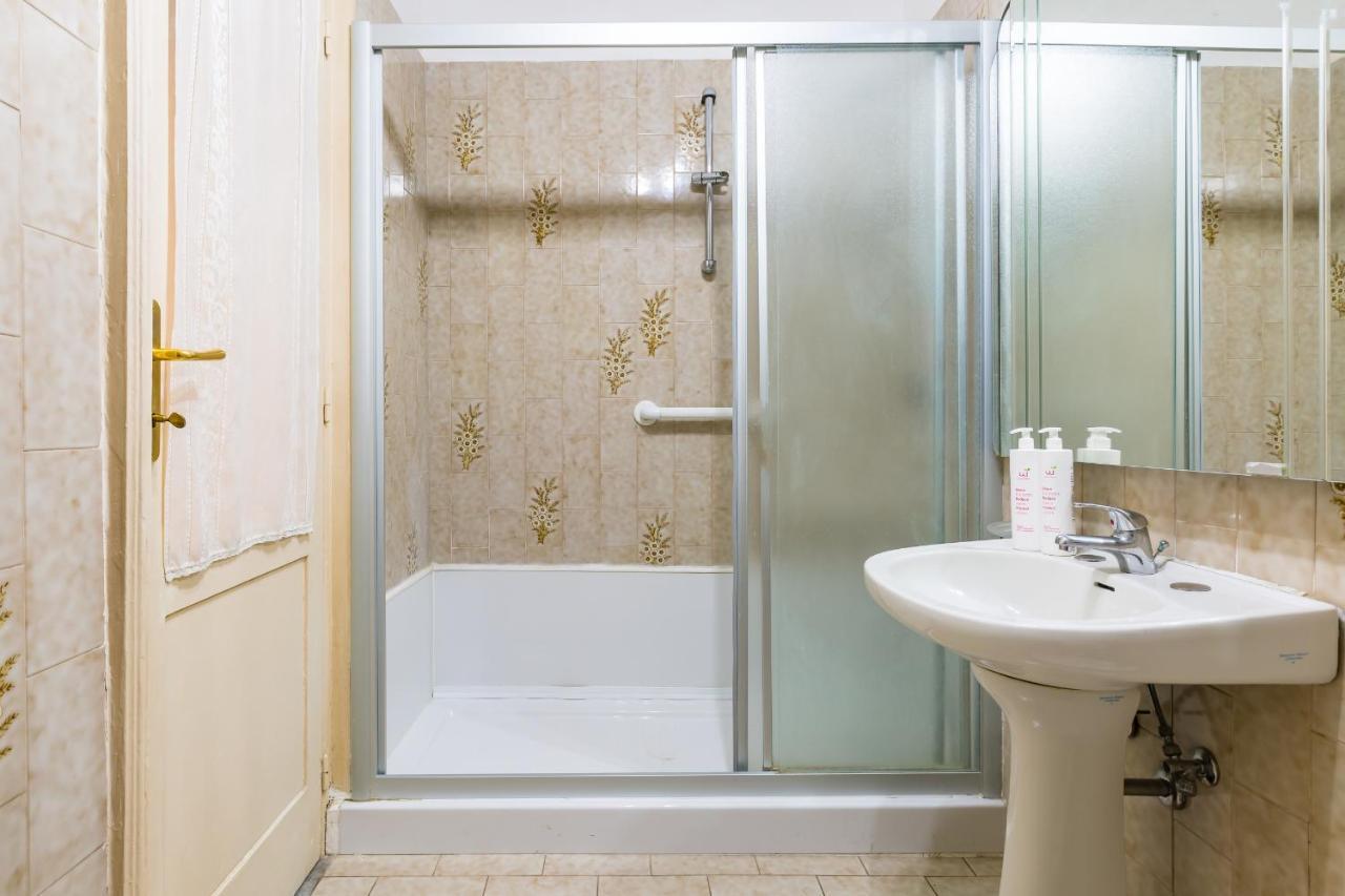 Rettifilo Family Apartment By Wonderful Italy Napoli Esterno foto